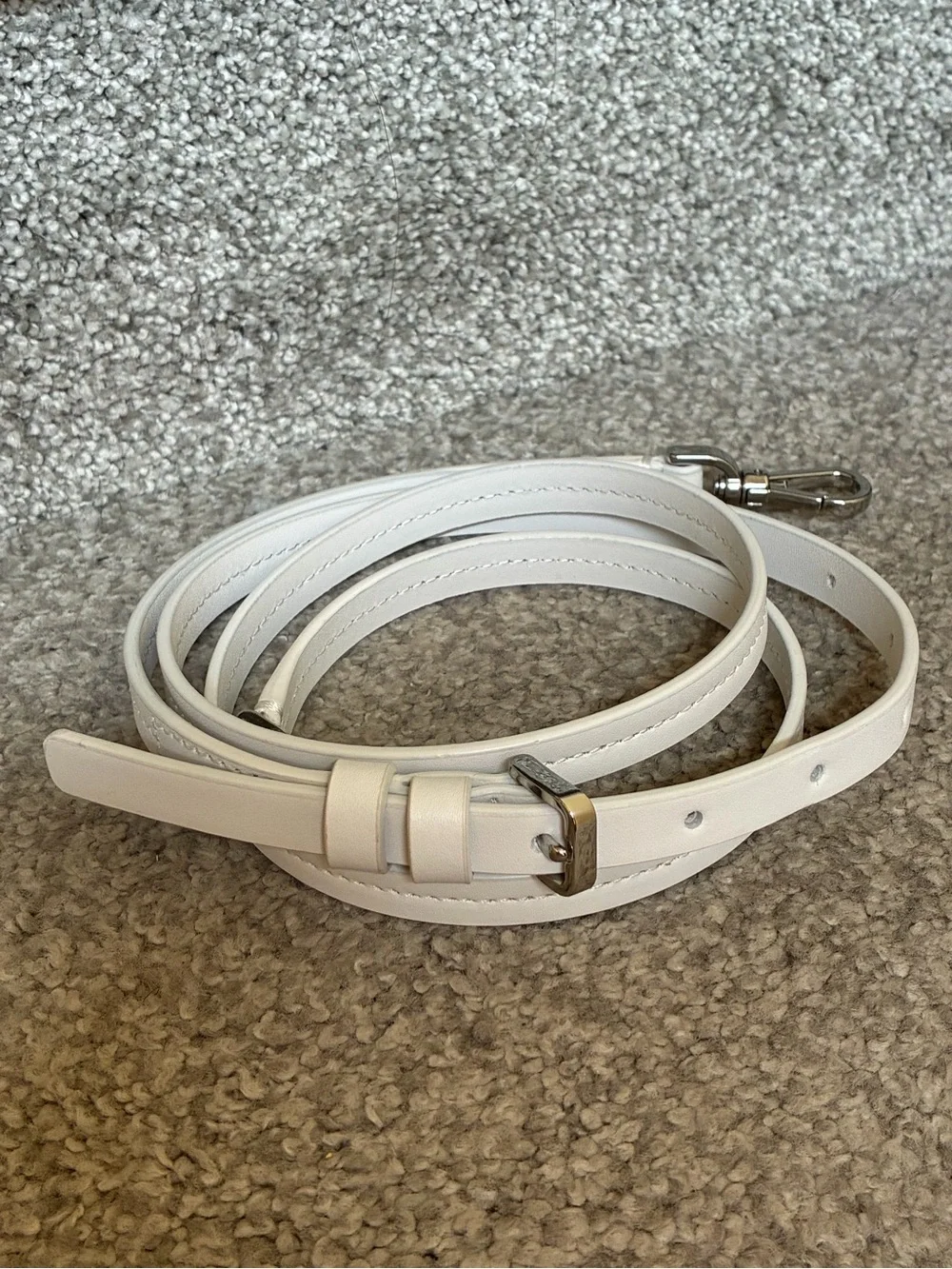 Kate spade white polar bear crossbody bag